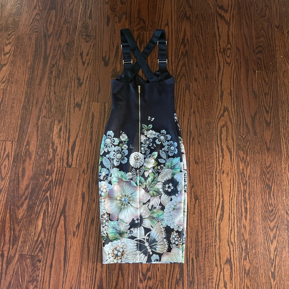 Ted Baker Bodycon dress. - Picture 3 of 3